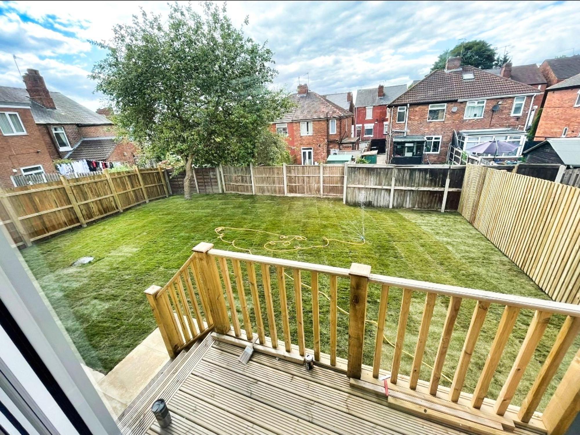 Rotherham - Rawmarsh - Great Customer Feedback - 2 Bed Bungalow - New Build - High End Furnishings - Wheel Chair Accessible - Large Enclosed Garden - Dog Friendly Dış mekan fotoğraf